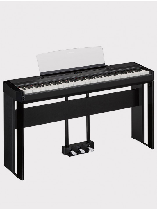 Цифровое пианино YAMAHA, 88кл., 538 тембров, 256 полиф., блок педалей и стойка, чёрное