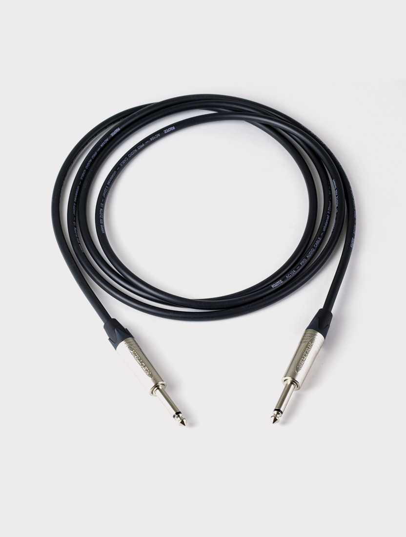 Инструментальный кабель SONE 104N-1 Jack 6.3 - Jack 6.3 (1 метр)